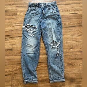 Women’s American Eagle Outfitters Distressed Mom Jeans